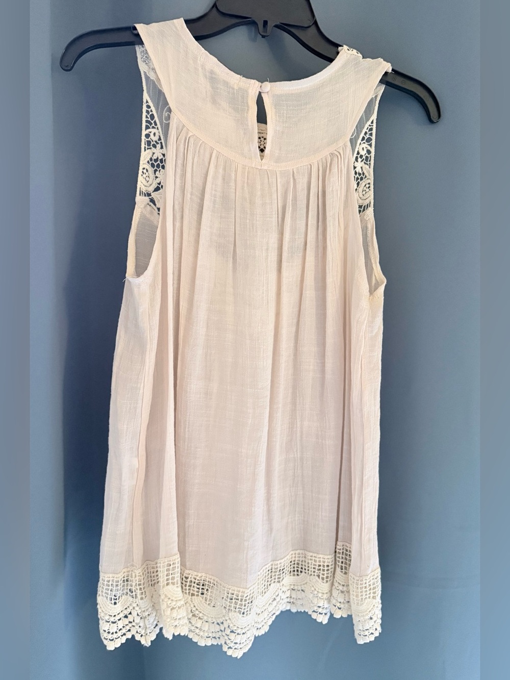Vintage Miss Kelly 1999 Ivory Crochet Lace Sleeveless Blouse, SZ Med - Picture 2 of 3